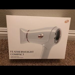 T3 Featherweight Dryer
